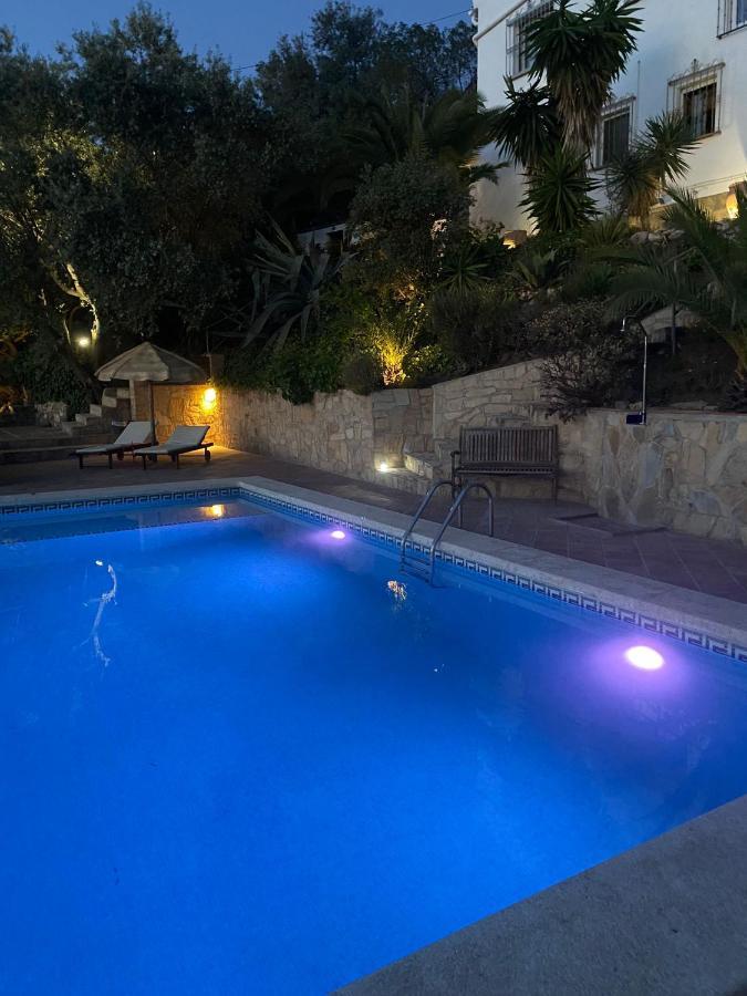 El Nispero Dulce Bed & Breakfast Alcaucin Exterior photo