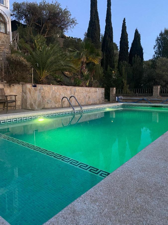 El Nispero Dulce Bed & Breakfast Alcaucin Exterior photo